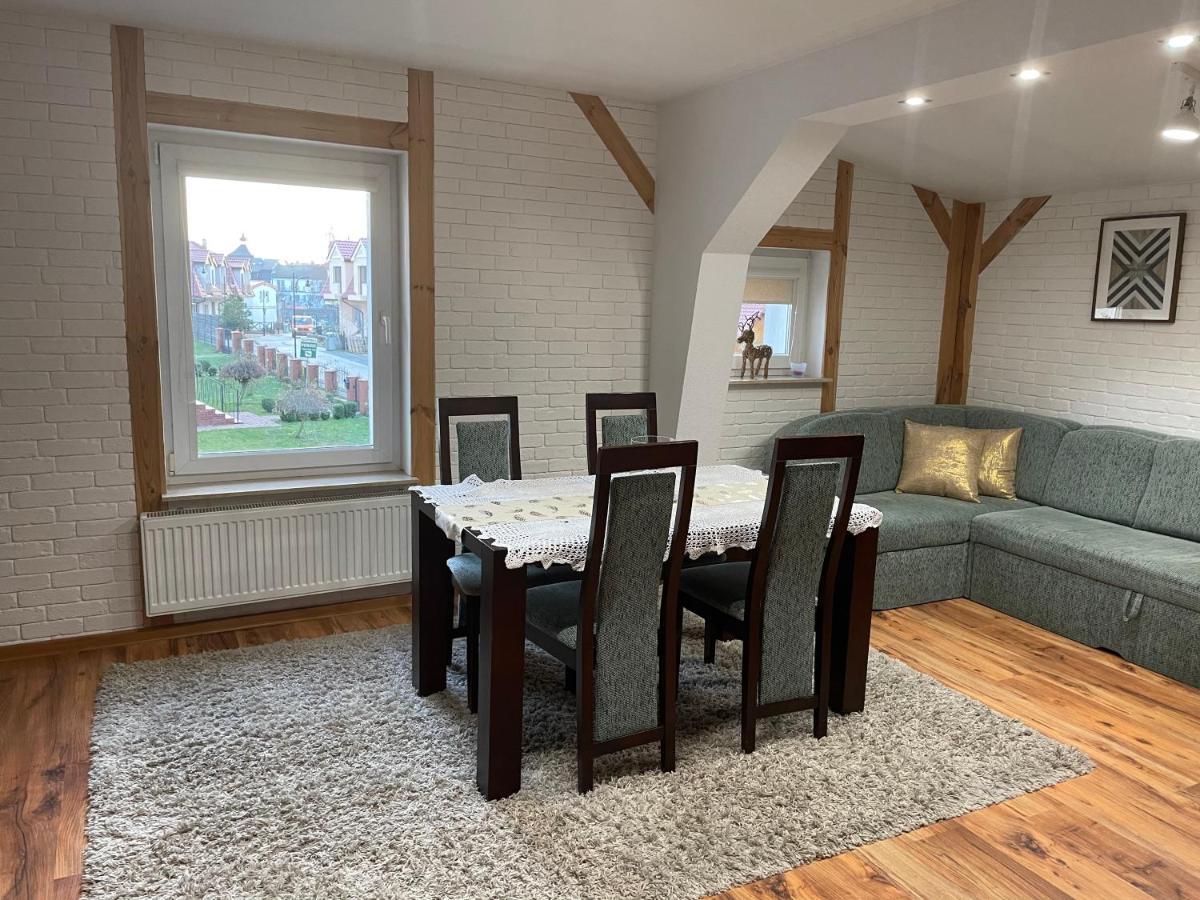 Apartament Przy Ulicy Zaruskiego Blisko Plazy Ustka Eksteriør billede